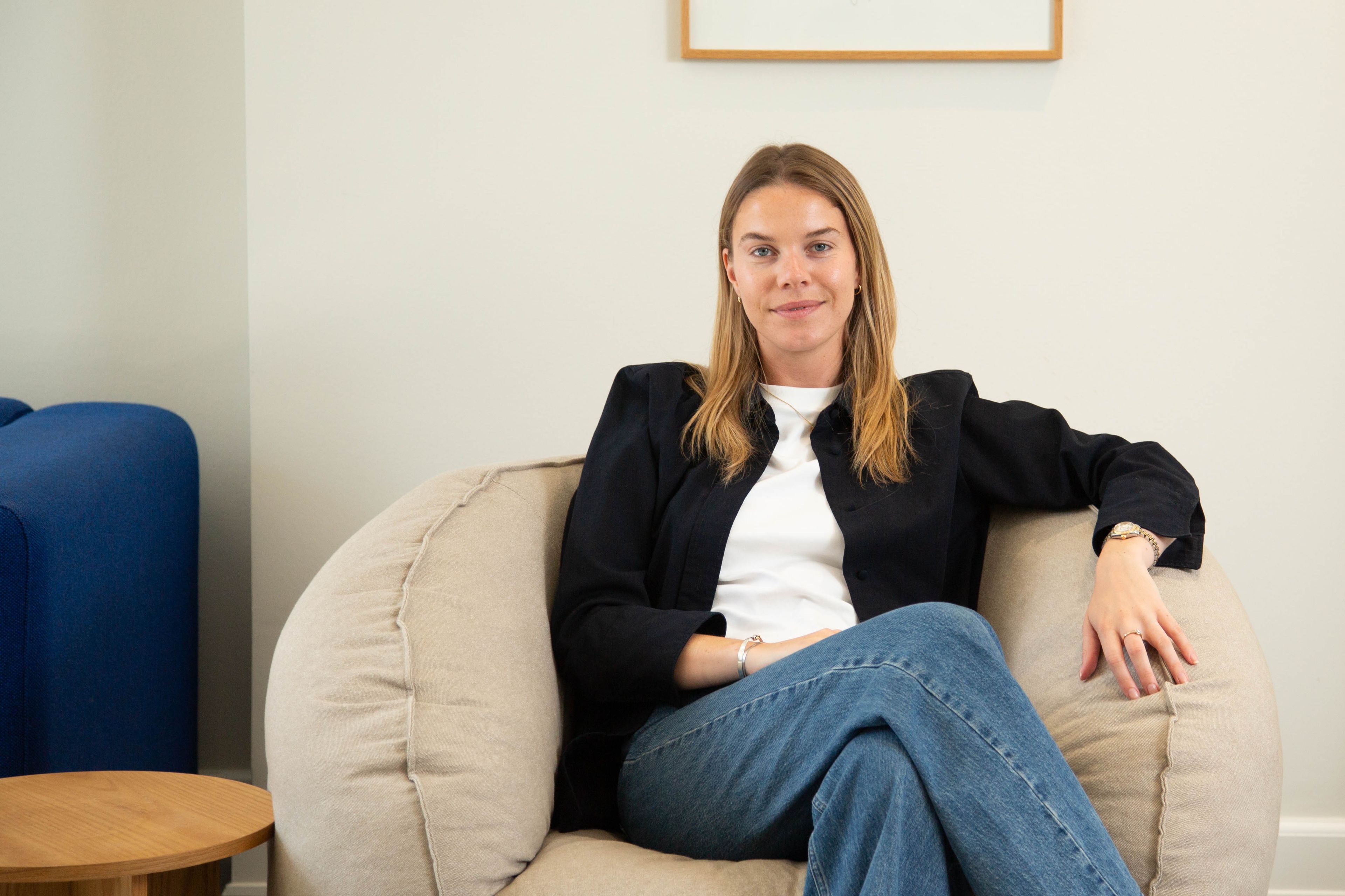 Bonzer-specialister arbejder med en digital PR-kampagne